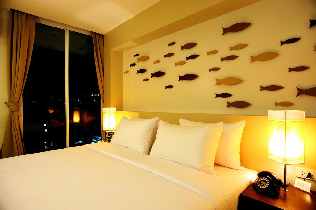 The Album Hotel Patong Buitenkant foto