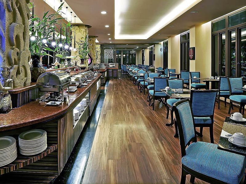 The Album Hotel Patong Buitenkant foto